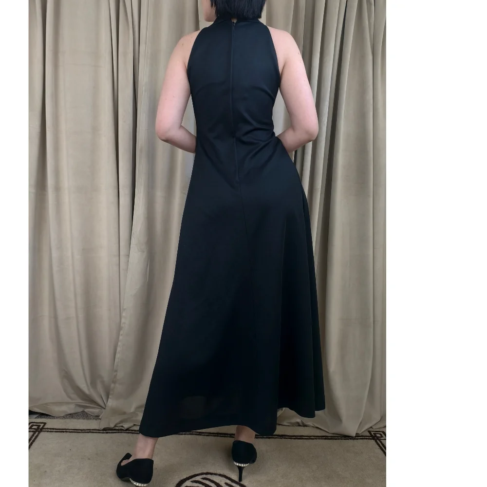 Vintage Black Sleeveless Halter Neck Maxi Dress with Beaded Accent - Picture 4 of 7